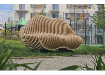Parametryczna ławka zewnętrzna w kształcie ust LOVE
