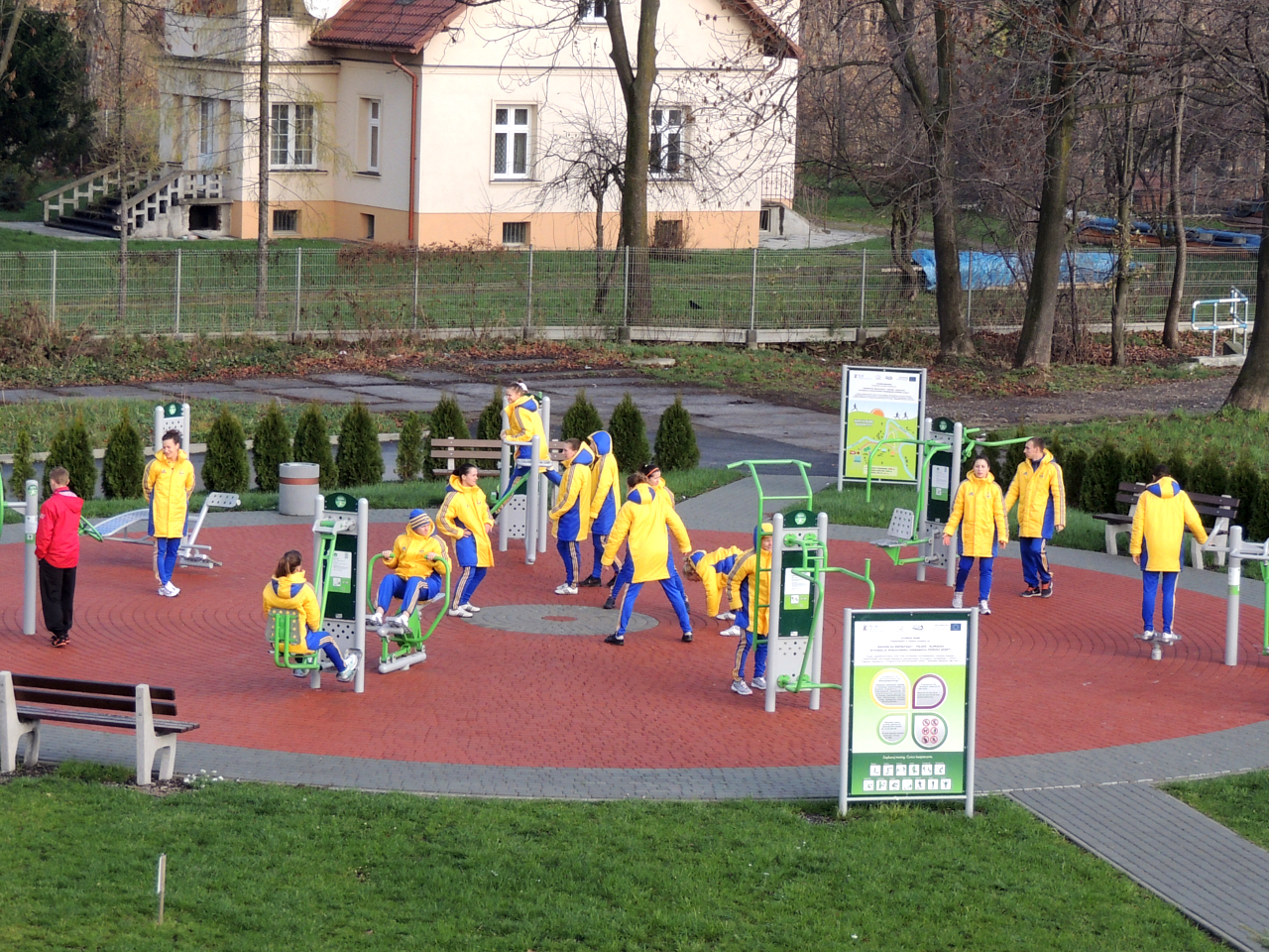 Plenerowa siłownia producent STARMAX