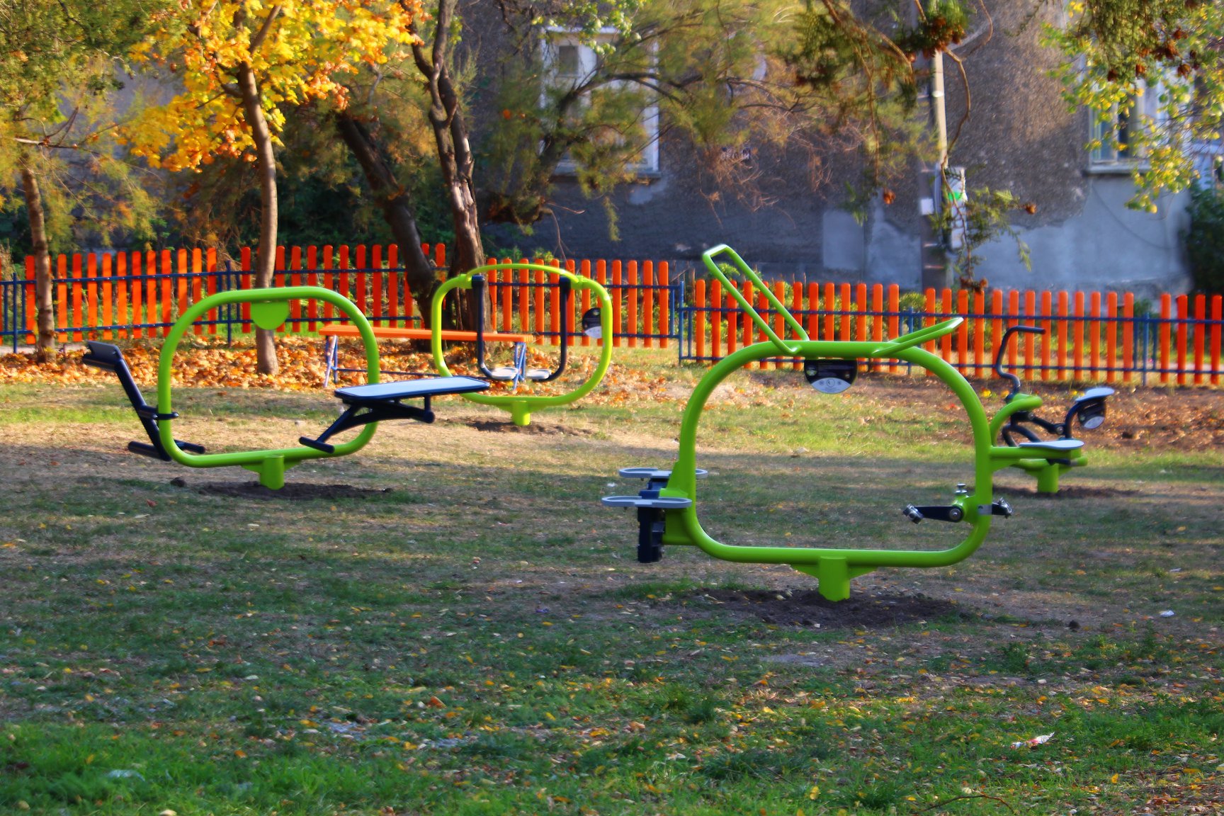 Siłownia dla dzieci w parku - urządzenia