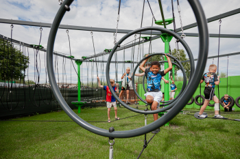 Modułowy park linowy Sztutowo