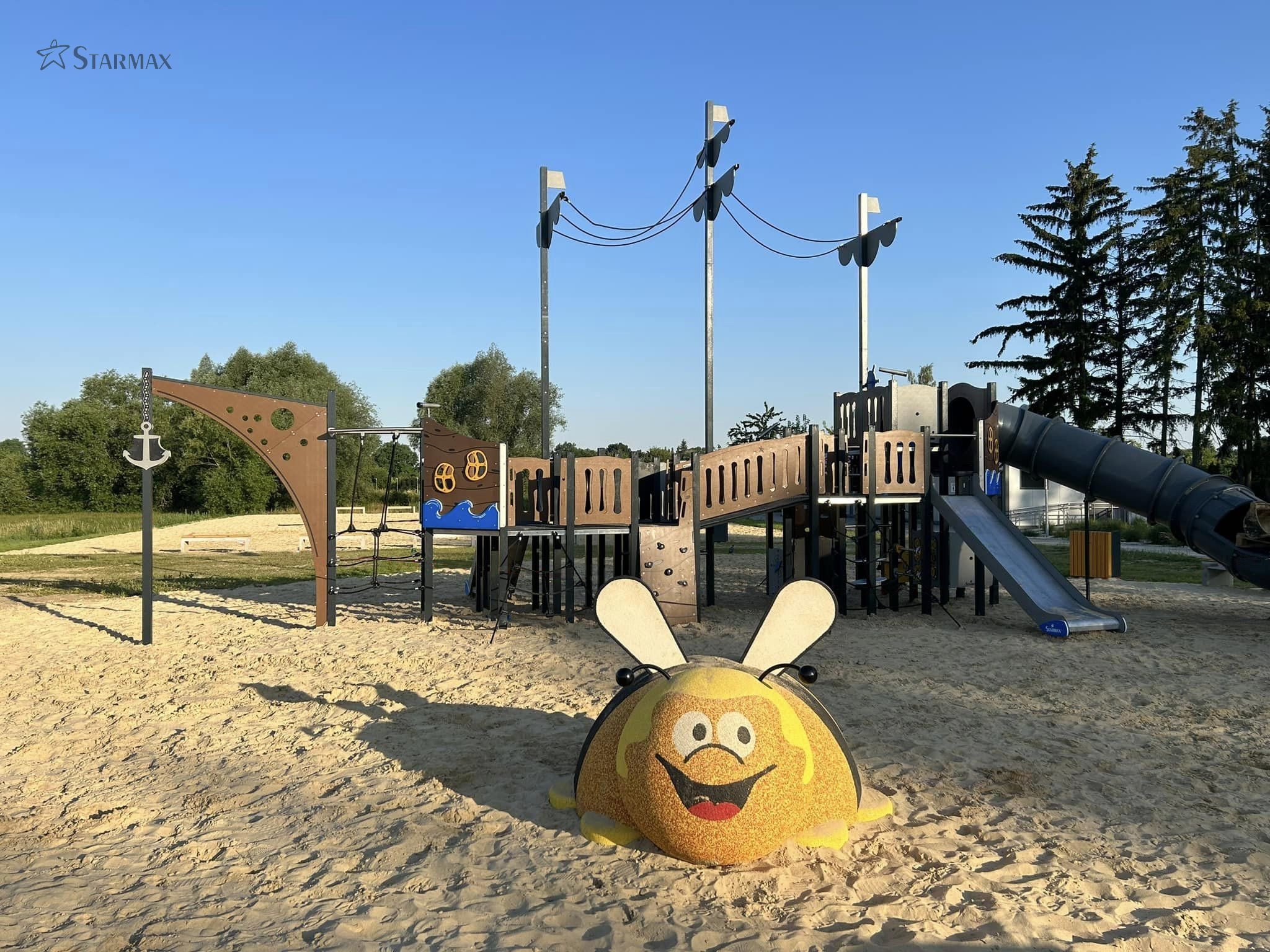 Statek piracki plac zabaw w Zamościu